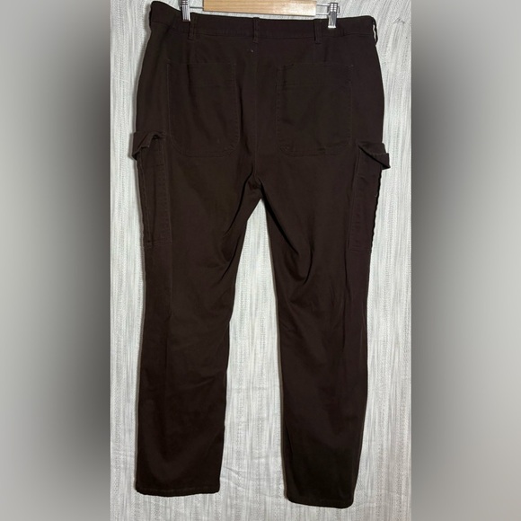 FRYE AND CO. Dark Brown Cargo Pants size 38X30 - Picture 2 of 3
